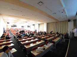 �������\��