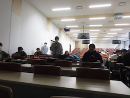 �������\��