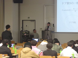 �������\��