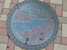 マンホール