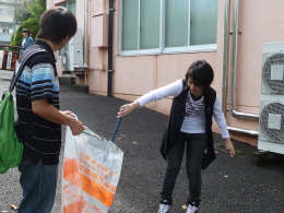 塵拾い